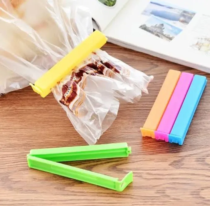 Food%20Seal%20Clip%20For%20Keeping%20Food%20Fresh%204%20PCS%20-%20Image%206