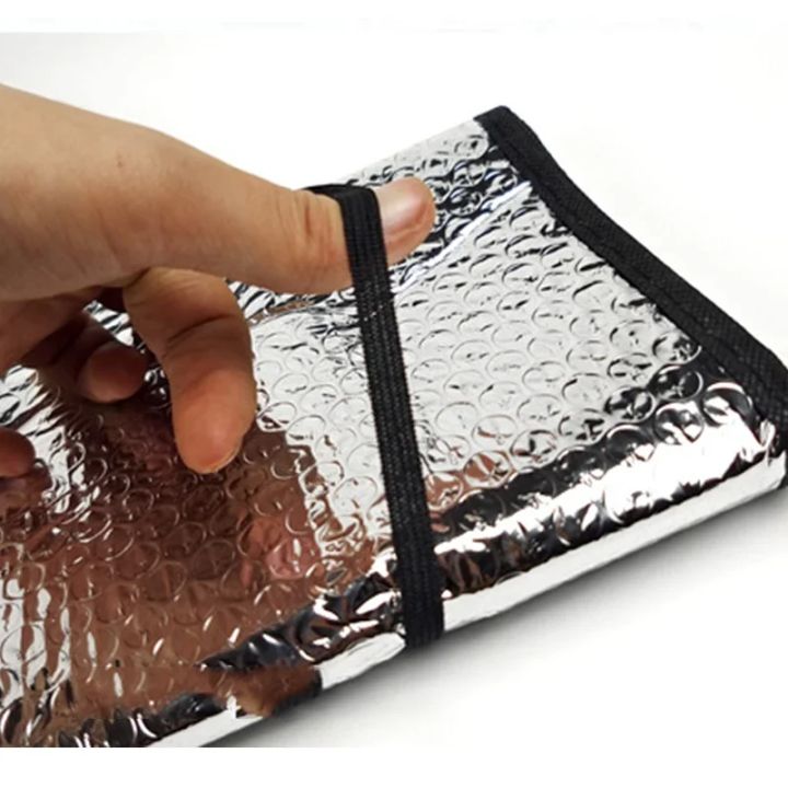 Foldable%20Universal%20Car%20Windscreen%20Sunshade%20Cover%20Sun%20UV%20Protection%20Lightable%20Sun%20Visor%20Covers%20Car%20Windscreen%20Sun%20Shade%20-%20Image%206