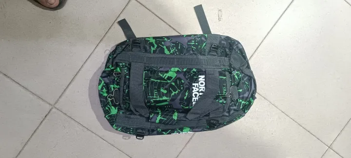 North%20face%20Backpack%20Side%20bag%20Gym%20Bag%20Backpacks%20-%20Image%204