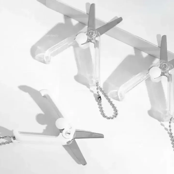 Creative%20Mini%20Portable%20Folding%20Scissors%20Morandi%20Simple%20Paper-Cutting%20Art%20Tool%20Stationary%20Scissors%20Office%20School%20Supplies%20-%20Image%204