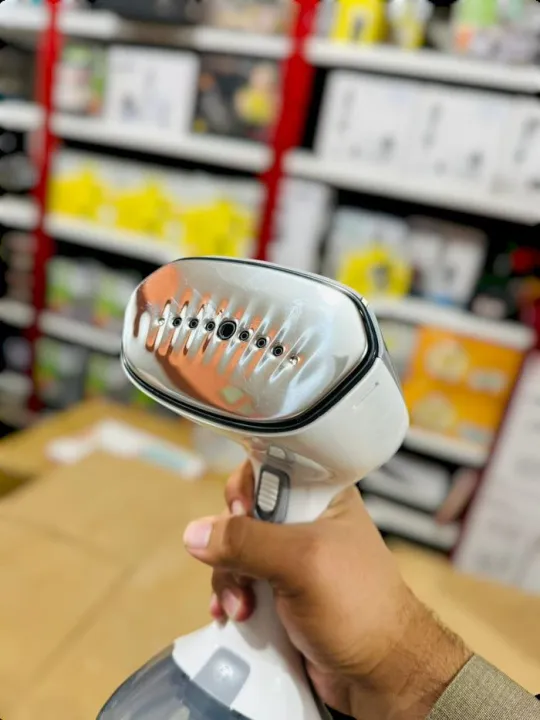 Super%20Crest%20Hand%20Garment%20Steamer%20with%201%20Year%20Warranty%20-%20Image%206