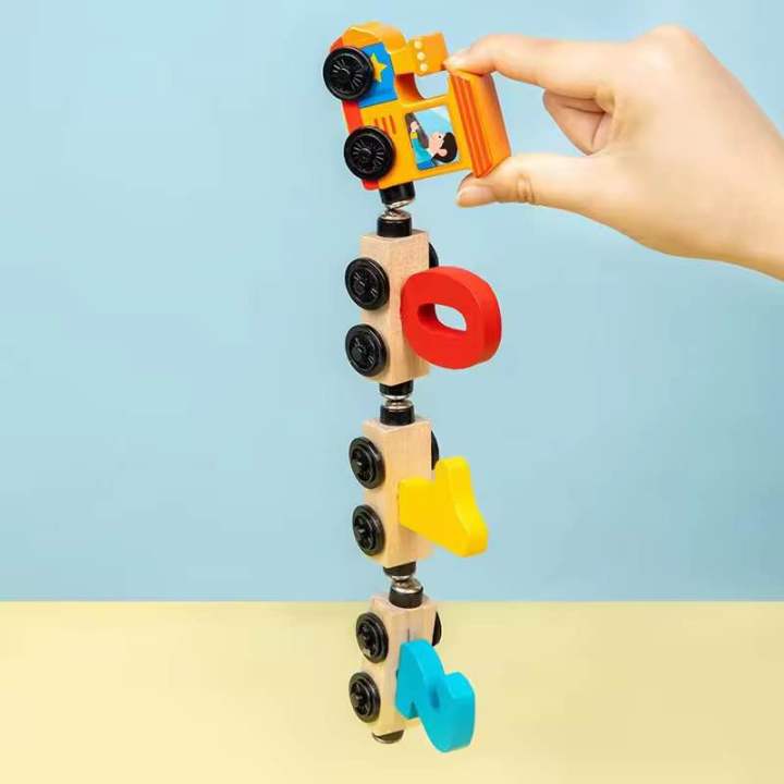 Wooden%20Magnetic%20Digital%20Train%20Dragging%20Building%20Blocks%20Toy%20Car%20Magnet%20Game%20Magnetic%20Game%20for%20Kids%20-%20Image%204