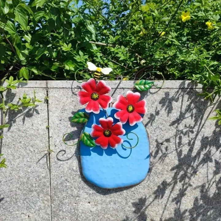 Metal%20Flower%20Garden%20Vases%20Wall%20Decor%20Outdoor%20Fence%20Art%20Patio%20Sculptures%20Hanging%20Decorations%20for%20Patio%20and%20Garden%20-%20Image%207