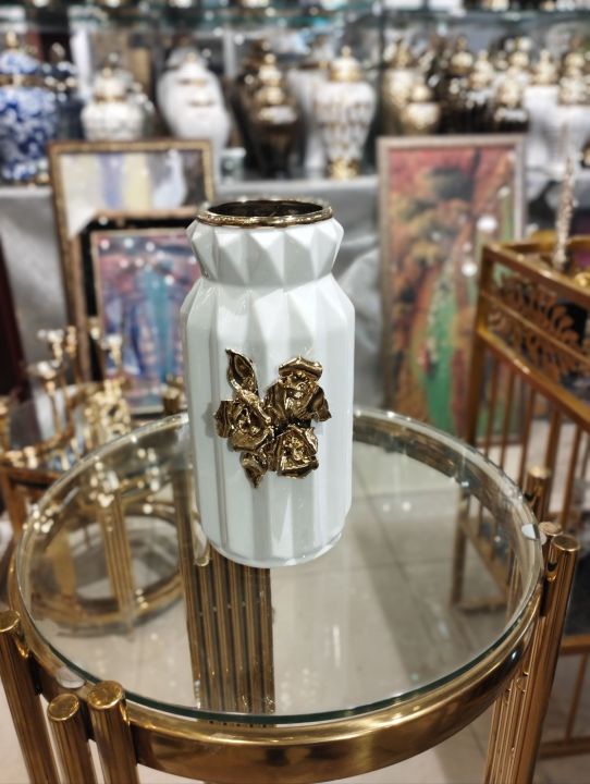 Ceramic%20Vase%208%20inches%20Black%20White%20golden%20flower%20-%20Image%203