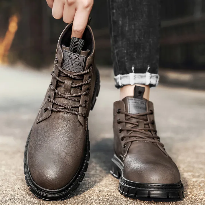 Winter%20Men%20Boots%20Outdoor%20Leather%20Ankle%20Boots%20Lightweight%20High%20Top%20Casual%20Boots%20Designer%20Male%20Work%20Boots%20Classic%20Handmade%20Boots%20-%20Image%205