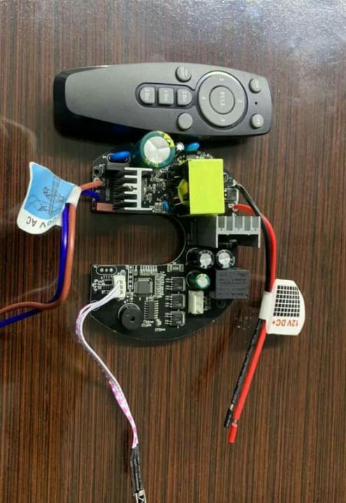 Universal%20Solar%20AC/DC%2012V%20Ceiling%20Fan%20Circuit%20Remote%20Smart%20Speed%20Controller.%20-%20Image%202