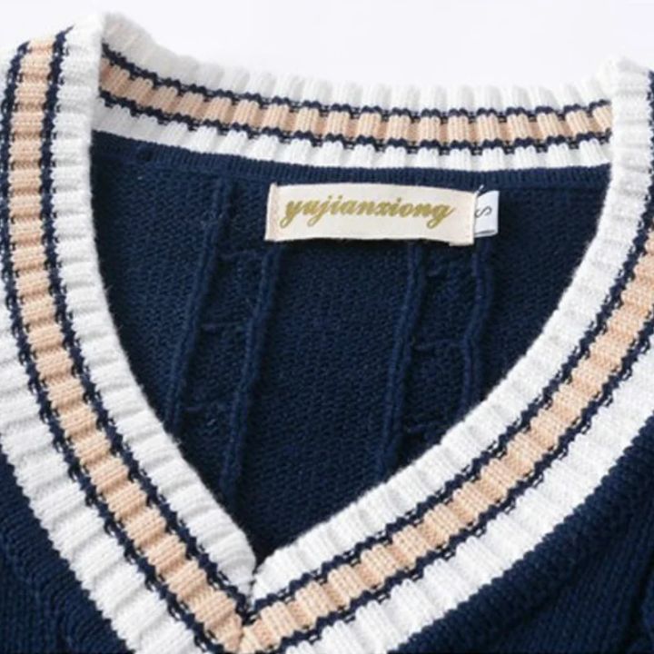 Sweater%20Vest%20Men%20Thicken%20V-neck%20Sleeveless%20Knitted%20Sweaters%20Vests%20Striped%20Retro%20Preppy-style%20Simple%20Chic%20Loose%20Casual%20All-match%20-%20Image%204