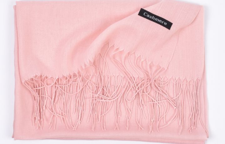 latest%20and%20stylish%20winter%20staller%20fashion%20for%20girls%20-%20Image%206