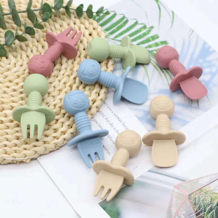 New%20Little%20Bear%20Pattern%20Baby%20Food%20Spoon%20Fork%20Short%20Spoon%20Fork%20Easy%20to%20Grasp%20and%20Clean%20-%20Image%203
