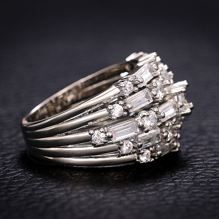 Huitan%20New%20Trendy%20Women%20Ring%20with%20Blue/White%20CZ%20Full%20Bling%20Iced%20Out%20Female%20Wide%20Rings%20for%20Party%20Statement%20Jewelry%20Drop%20Shipping%20-%20Image%204