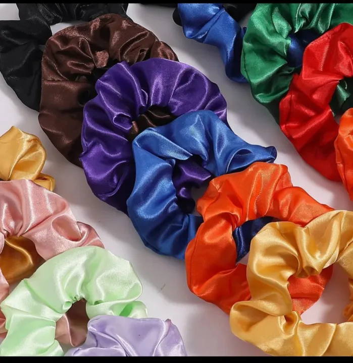 High%20quality%20silk%20satin%20scrunchies%20korean%20raw%20silk%20hair%20ties%20for%20damged%20hair%20elegant%20fluffy%20scrunchies%20for%20women%20and%20girls%20Red%20green%20navy%20sky%20blue%20black%20white%20golden%20silver%20peach%20seagreen%20lemon%20-%20Image%206