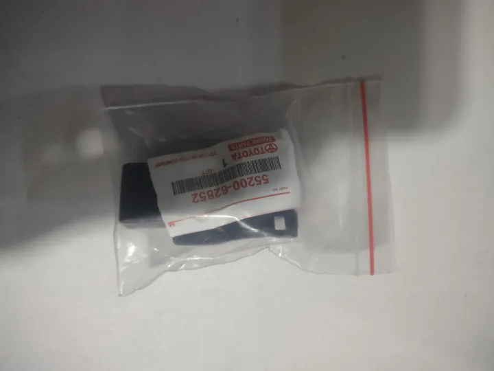 wiper%20nozzle%20TOYOTA%20COROLLA%202009-2023%201pes%20-%20Image%202