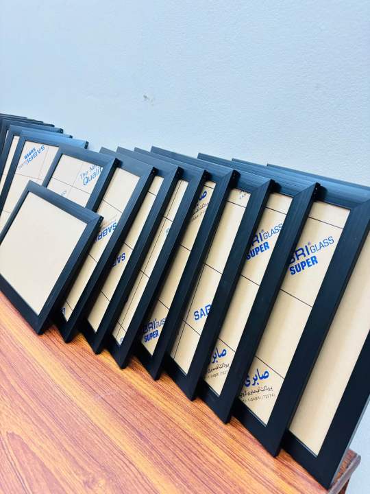 Empty%20Wall%20Frames%20With%20Glass,%20A5%20Size%20A4%20Size%20A3%20Size,%20A2%20Size,%20Wall%20Frames%20High%20Quality%20-%20Image%206