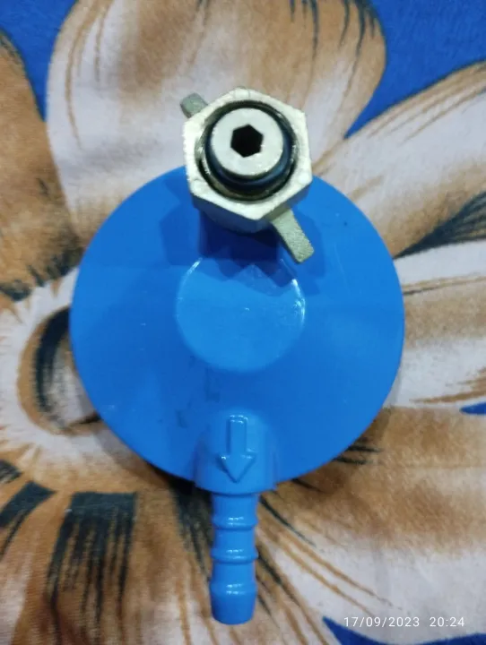 Mini%20LPG%20Gas%20Cylinder%20Regulator%20-%20Image%203