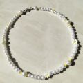Customizable Pearl Choker - Beaded Choker - Pearl Flower Choker - Pearl Beaded Necklace - Pearl Flower Beaded Choker - Beaded Flower Choker. 