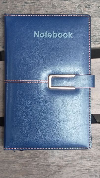 China%20PU%20Leather%20General%20Golden%20magnet%20Notebook%20-%20Image%202