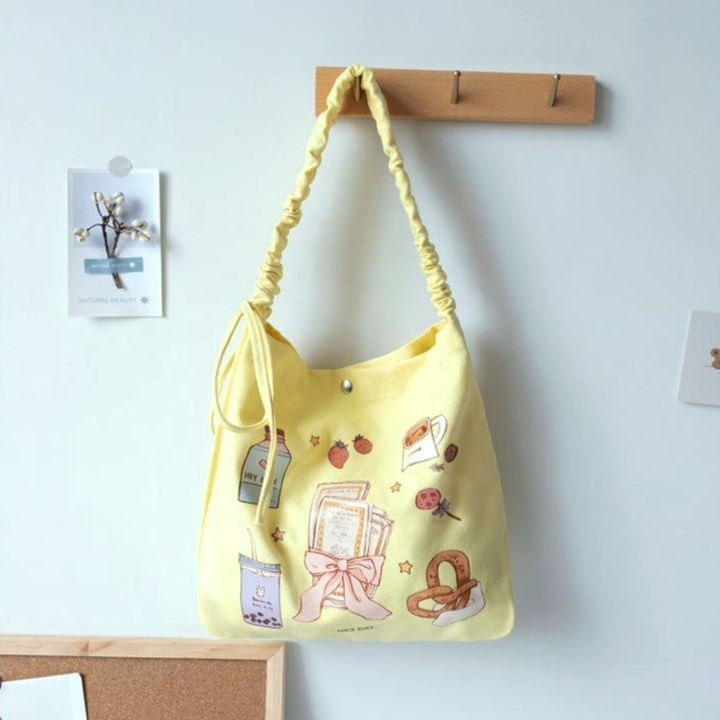 Scrunchy%20Tote%20Bag%20-%20Image%203