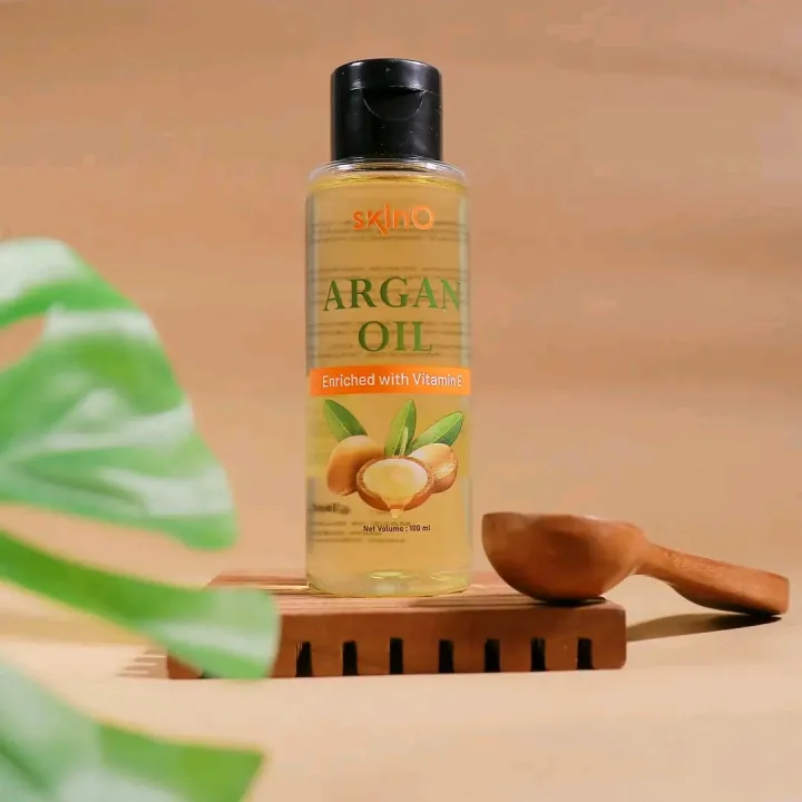 Skin'O%20Argan%20Hair%20Oil%20Enriched%20with%20Vitamin%20E%20100%20ML%20-%20Image%204