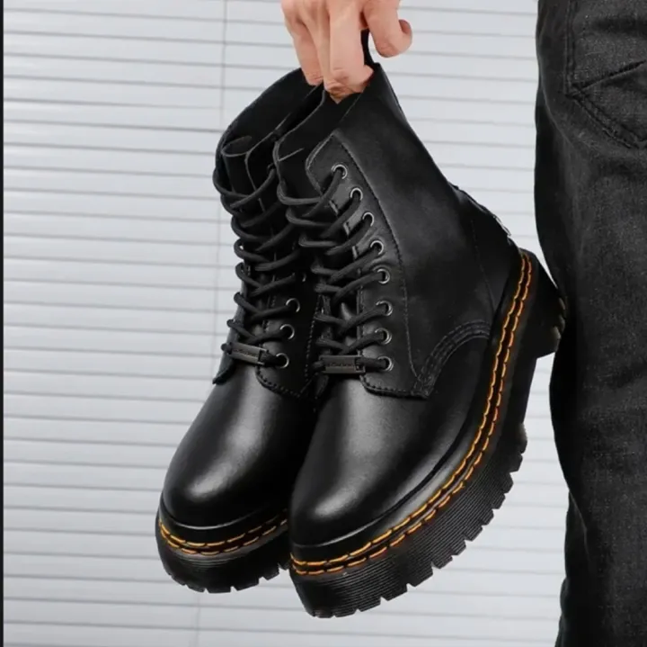 Black%20Martin%20Triple%20Sole%20Ankle%20Boots%20For%20Men%20-%20Image%202