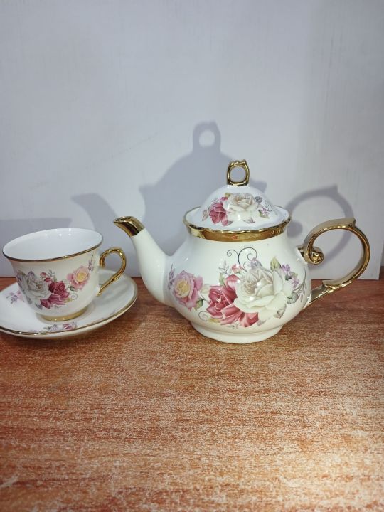13%20Pcs%20Tea%20Set%20original%20bone%20china%20Tea%20set%20with%20golden%20stand%20-%20Image%203