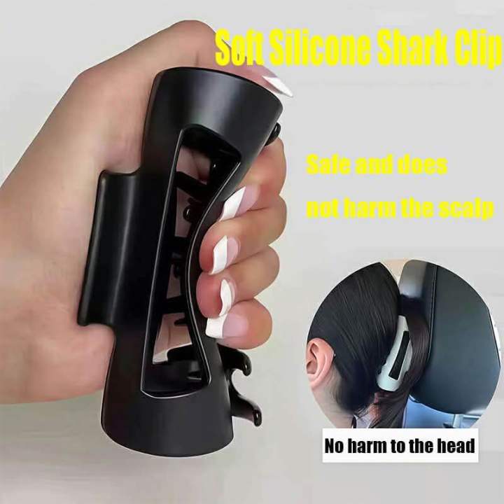 Safe%20Soft%20Silicone%20Shark%20Clip%20Anti%20Collision%20Protection%20for%20The%20Back%20of%20The%20Head%20Anti%20Fall%20Women's%20Hair%20Clip%20Advanced%20Feeling%20-%20Image%203