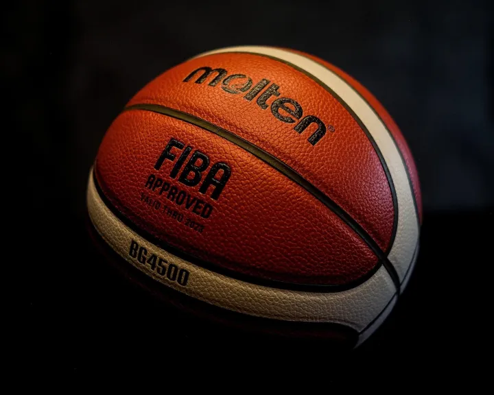 Molten%20Basketball%20Size%207%206%205%20Official%20Certification%20Competition%20Basketball%20Standard%20Ball%20Men's%20Women's%20Training%20Ball%20Team%20-%20Image%203