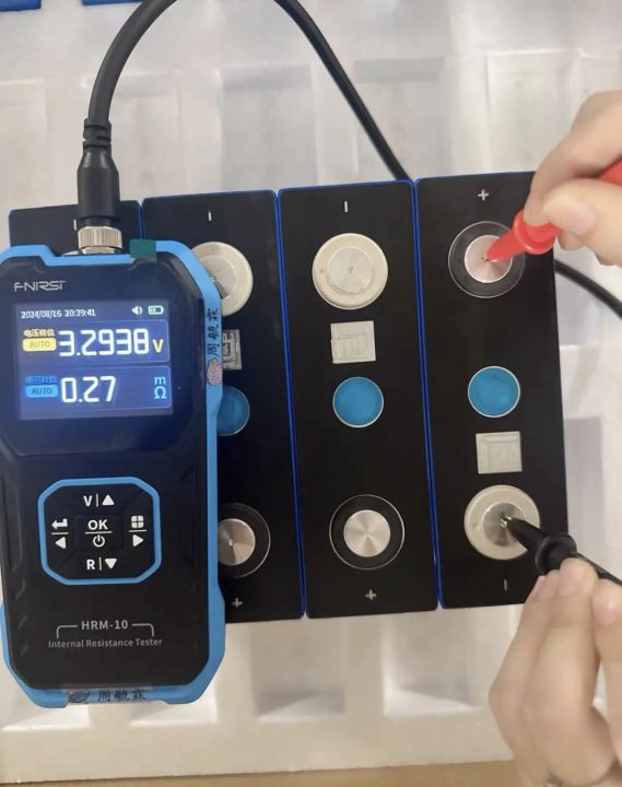 EVE%20LiFePO4%203.2V%20100Ah%20Grade%20A%20Battery%20Cell%20%205000+%20Cycles%20%7C%200.28m%CE%A9%20Low%20IR%20%7C%20Solar%20&%20EV%20Battery%20Pack%20Cell%20-%20Image%205