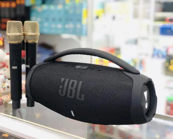 BOOMSBOX%203%20PRO%20portable%20Bluetooth%20speaker%20(%20with%202%20rechargeable%20wireless%20mic%20)%20-%20Image%205