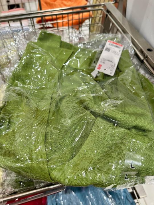 UNIQLO%20(Japan)%20*Light%20UV%20cardigan%20*Front%20Button%20*100%25%20Authentic%20only%20*Suitable%20for%20Myanmar%20-%20Image%205