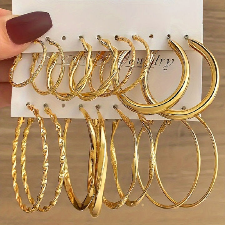Trendy%20Classic%20Mobius%20Ring%20Gold%20Color%20Hoop%20Earrings%20Retro%20Geometric%20Cross%20Twisted%20Circular%20Earring%20Set%20Women's%20Retro%20Jewelry%20-%20Image%204