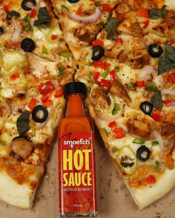 Smoetch%20Red%20Hot%20Sauce%2060ml%20-%20Image%202