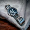 New Fashionable stainless analogue Hand watches for men's. 