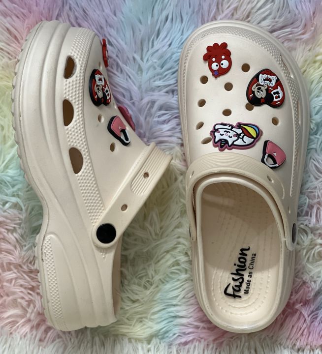 New%20Girls%20Fashion%20EVA%20Rubber%20Platform%20Crocs%20%7C%20High%20Heel%20Soft%20Sole%20Sandals%20with%20Cartoon%20Charms%20-%20Image%207