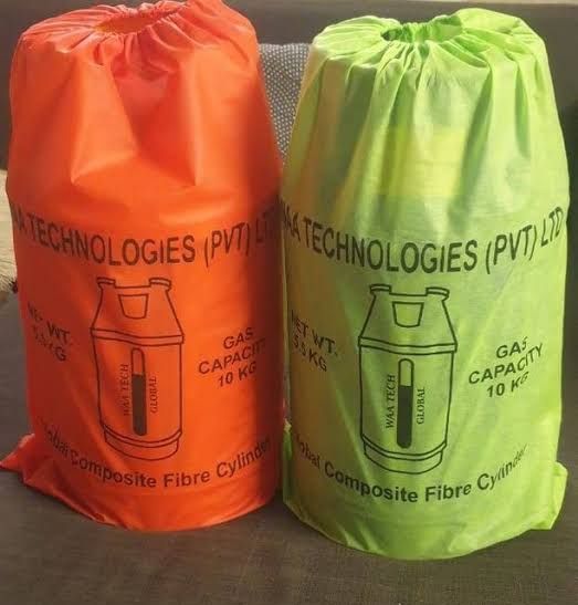 Composite%20Gas%20Lpg%20Cylinder%20with%20Free%20Regulator%20and%2010%20Kg%20Gas%20Capacity%20/%20Global%20cylinder%20/%20Multi%20Colour/%20New%20Technology/Fibar%20body/Waa%20Technology%20-%20Image%206