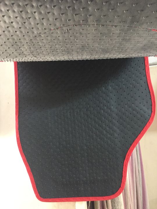 Car%20floor%20carpet%20mats%20all%20cars%20available%20-%20Image%204