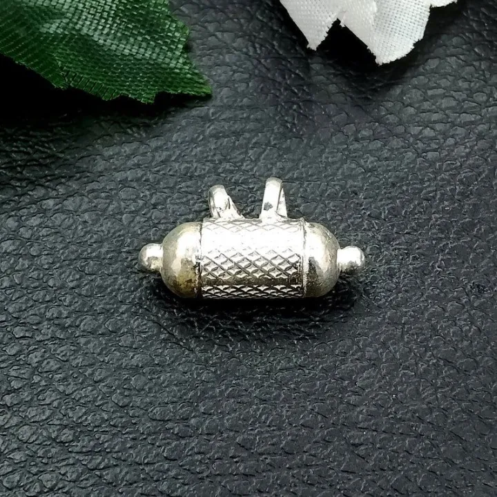 Silver%20Taweez%20With%20Black%20locket%20Thread,%20Sterling%20Silver%20Kavach%20Taweez,%20Silver%20Locket%20Pendant,%20Prayer%20Locket%20Necklace,%20Amulet%20Locket,%20Box%20Pendant%20-%20Image%205