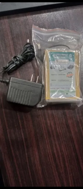 WiFi%20Router%20Power%20Bank%209v%20Volts%20UPS%20Technology%20With%20Branded%20Charger%20%7C%2010000%20plus+%20mAh%20(6%C2%A0to%208)Hourse%20Guaranteed%20Backup%20%7C%20Tp%20Link-Tenda-PTCL%20%7C%20Fiber%20Base%20Router%20-%20Image%205