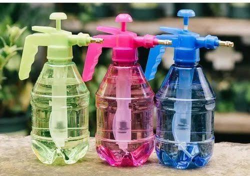 New%20Style%201.5%20Litre%20Handheld%20Sprayer%20Bottle%20-%20Image%202
