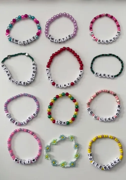 customise%20name%20bracelet%20charms%20bracelet%20with%20name%20beads%20-%20Image%202