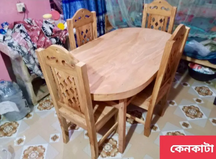 Daining%20table%20with%204%20chair%20mehgony%20wodden%20-%20Image%205