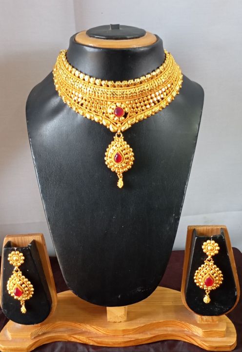 Gold%20Plated%20Choker%20Necklace%20Set%20-%20Image%203