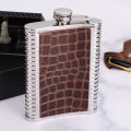 Leather Hip Flask Funnel Wine Pocket Flask 8Oz Pocket Whisky Alcohol Vodka Liquor Bottle Personalized Flaskes Gift Man Flagon. 