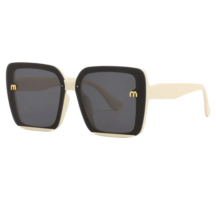Brand%20Sunglasses%20Women's%20Square%20Classic%20Large%20Frame%20Fashion%20Men's%20Rectangular%20Letter%20Design%20Retro%20Sun%20Glasses%20UV400%20-%20Image%205
