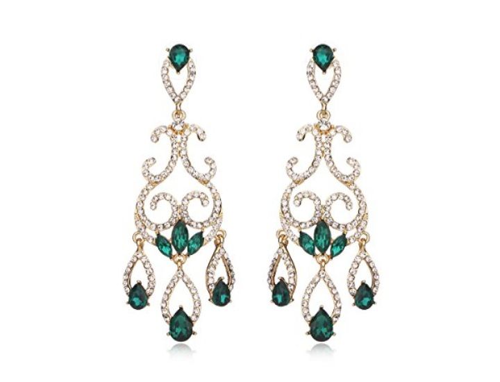 Luxury%20Emerald%20Green%20Chandelier%20Earrings%20for%20Women%20%E2%80%93%20Bridal%20&%20Party%20Wear%20%7C%20Zircon%20Drop%20Stone%20Earrings%20-%20Image%202