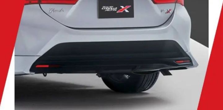 Toyota%20Corolla%20X%202021-2023%20Rear%20Reflector%20Bumper%20LED%20Light%20-%20Image%203