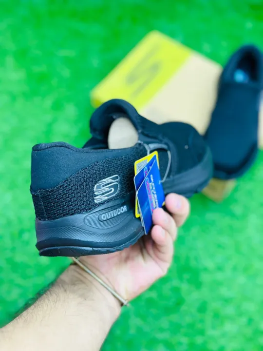 Ultra%20Go%20Skechers%20PERFORMANCE%0AShoes%20-%20Image%208