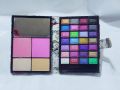 Mekaup full kit palettes 2 in 1.. 