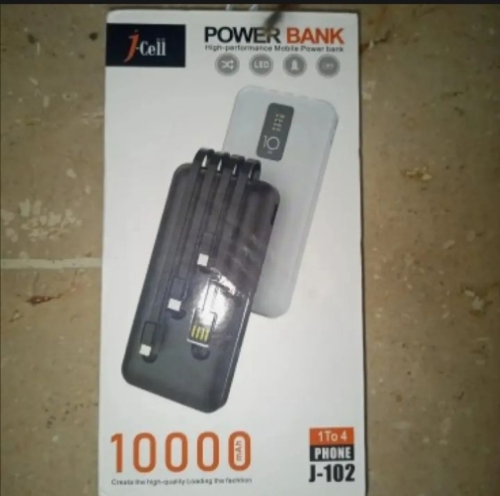 J-Cell%20J-102%2010000mAh%20Power%20Bank%20with%20Built-in%204%20Charging%20Cables%20LED%20Display%20Fast%20Charging%20Portable%20Power%20Bank%20-%20Image%203