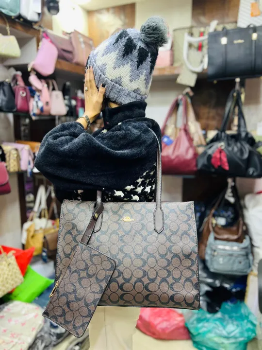 Coach%20Tote%20Bag%20-%20Image%202