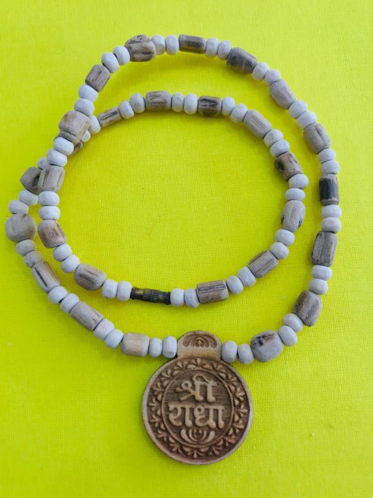 Tulasi%20Mala%20Original%20With%20Hare%20Krishna%20Mantra%20-%20Image%202